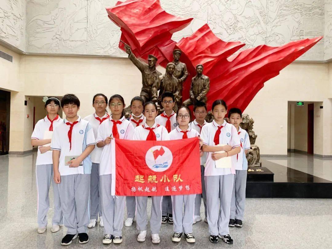 《东宫》李承鄞做你学长是什么体验？太绝了，可惜没机会早恋了游戏画面