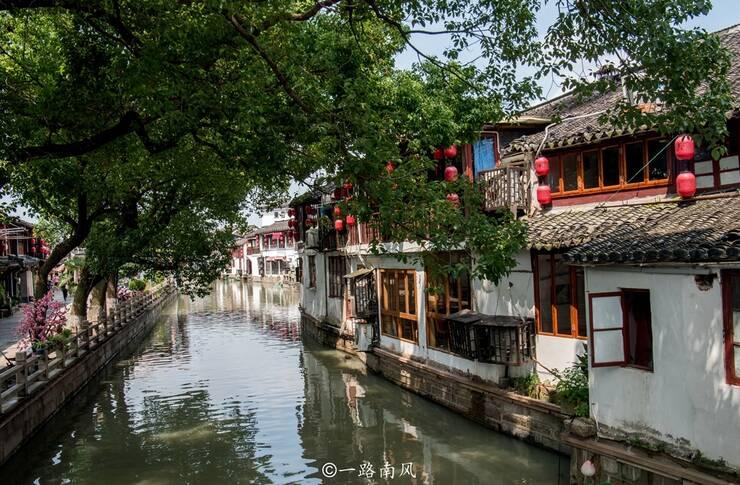 三菱全新“路虎揽胜”曝光！换欧蓝德引擎，比理想L7好看？